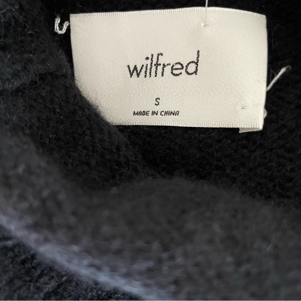 Aritzia Wilfred Luxe 100% Cashmere Cyprie Sweater Black - Picture 5 of 12